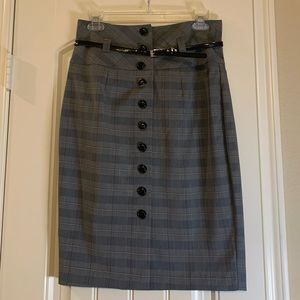 LIKE NEW Y2K Forever 21 Gray & White Plaid Pencil Skirt w/Belt Large Runs Small